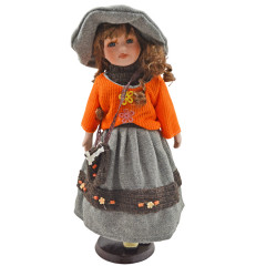 Porcelánová bábika - oranžový svetrík 41 cm